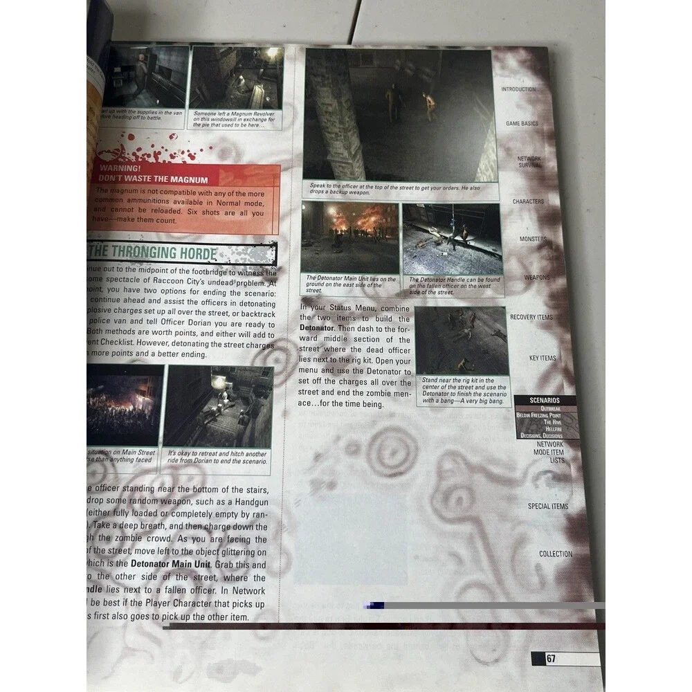 Resident Evil: Outbreak Official Strategy Guide Book w/Foldout Poster